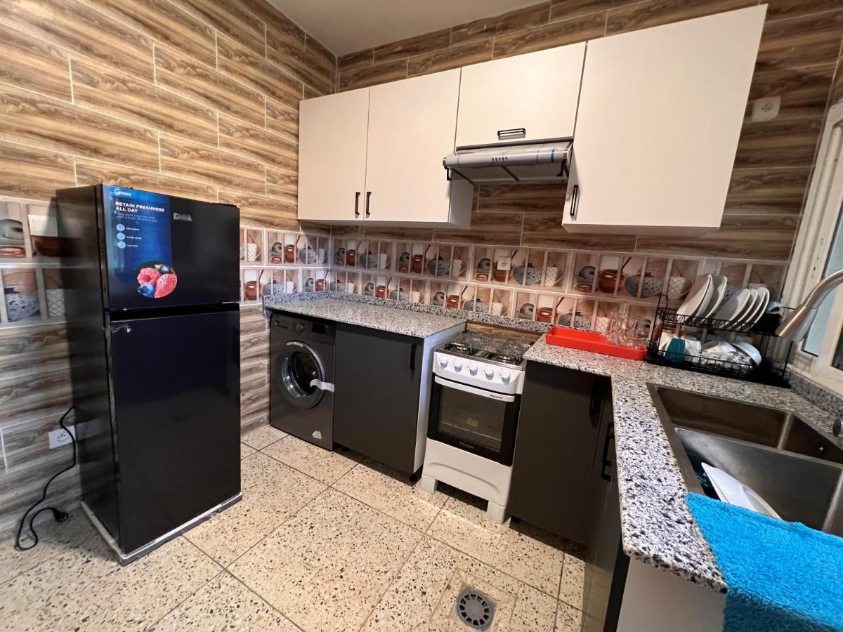 Smb-Gn Residence Lambandji - Electricite Et Wifi H24 Konakry Zewnętrze zdjęcie
